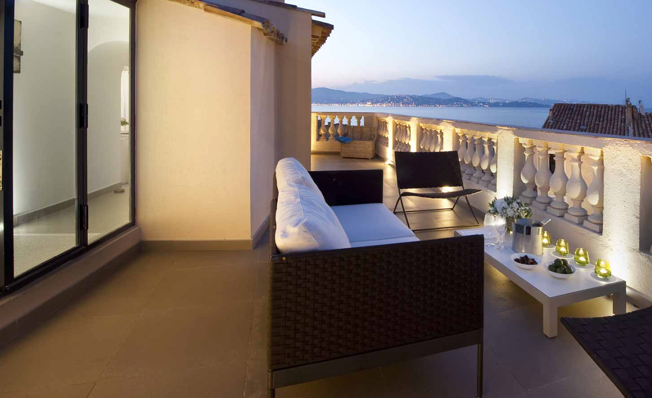 Terrace 1 - Luxury Apartment Les Remparts de St Tropez