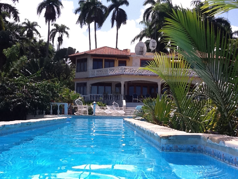 Casa Loma Linda Estate, Dominican Republic