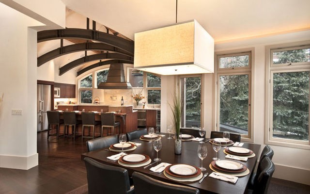 Modern Upscale Home in Aspen Colorado, Last minute luxury properties in Whistler, Canada