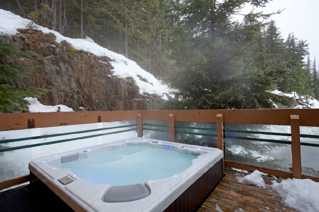 Hot tub with a fantastic view!