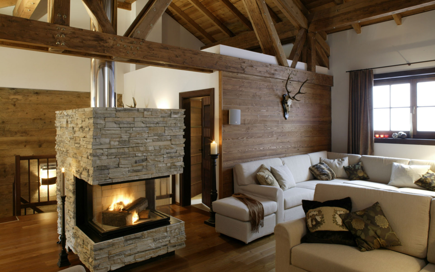 The Lodges, 4 Luxury Chalets in St Anton Austria